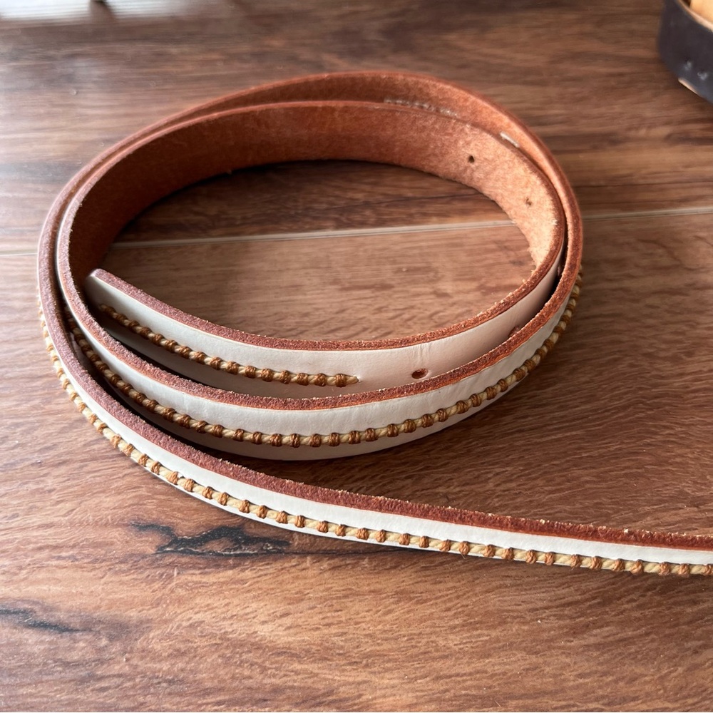 Women Fossil thin white leather dress belt - Picture 3 of 4